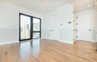 1 bed, 1 bath, $3,218, Unit 701