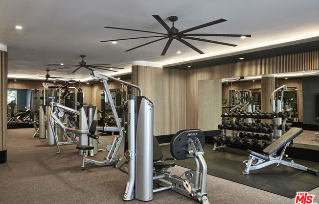 2 beds, 2 baths, 1,004 sqft, $5,395, Unit 732