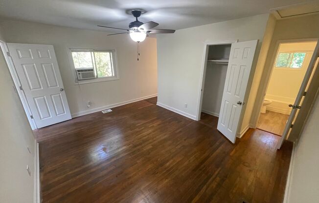 Candler Park Apartments