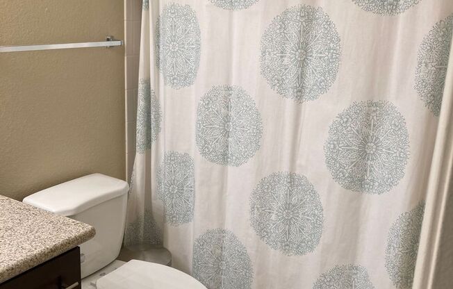 2 beds, 2 baths, $1,500