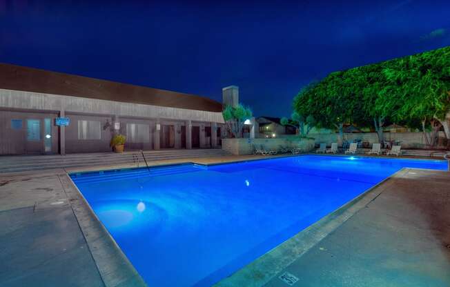 Woodside Village Apartments Pool