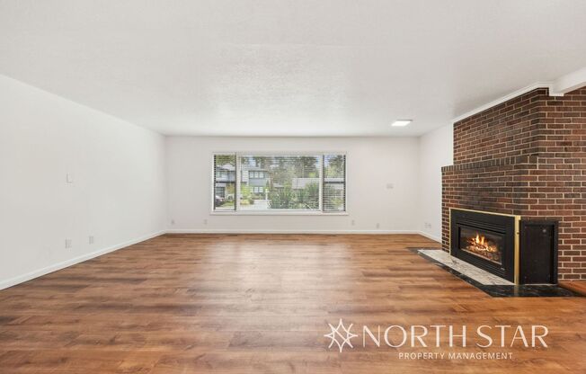 Spacious Ranch Style Home in Lake Oswego
