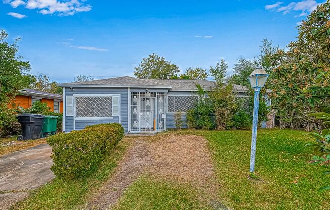 Affordable spacious 4BD/2BA single-family house!