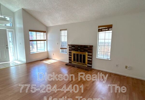 2711 PERRO CT