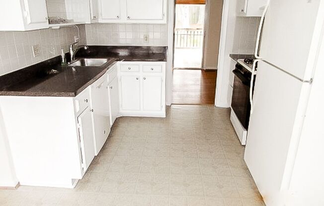 Stunning 4 Bedroom 2.5 Bathroom 3-Level Home In Much Sought After Waverly