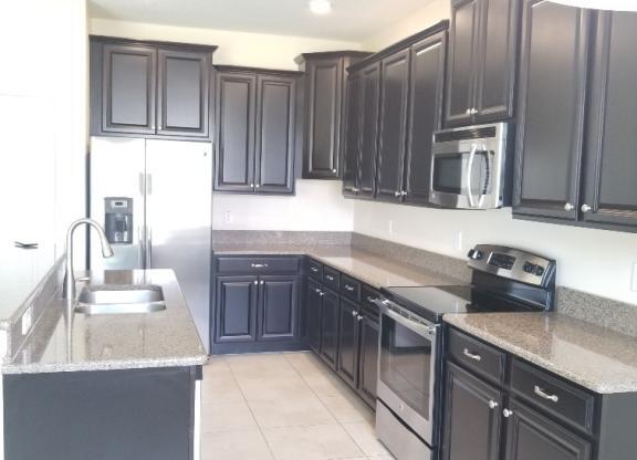 15186 EVERGREEN OAK LOOP