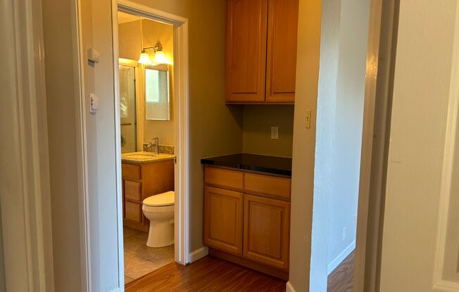 2 beds, 1 bath, $2,495