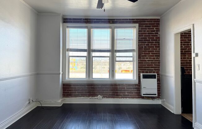 Studio, 1 bath, 450 sqft, $1,495, Unit 416