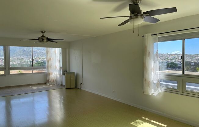 Spacious, Sunny, 11th Floor Corner Unit In Secure Building