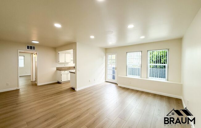15000 BURBANK