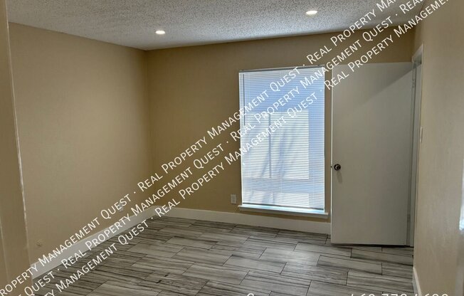 4641 COUNTRY CRK DR