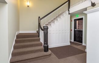 For Rent: Stylish Urban Living at 815 Park Ave – Your City Oasis Awaits!