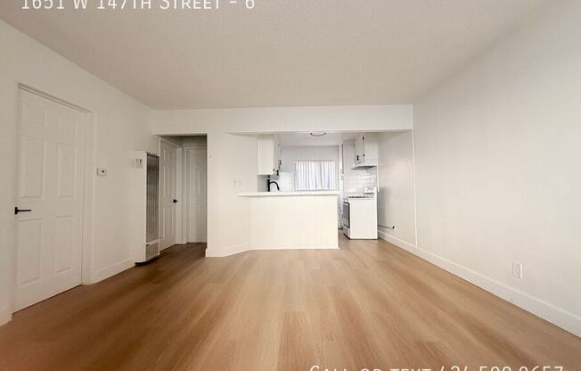 1651 W 147 ST