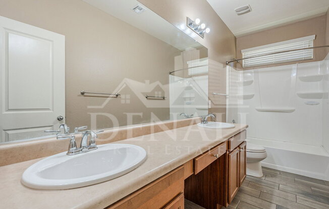 3 beds, 2 baths, 1,870 sqft, $2,195