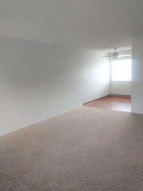 2 beds, 2 baths, $1,995, Unit 04