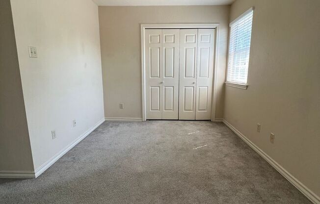 2 beds, 1.5 baths, 1,100 sqft, $1,695