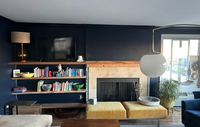 Boutique Condo with Stunning Views of Elliot Bay!