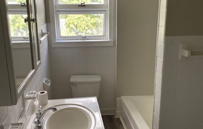 1145 Sanderson