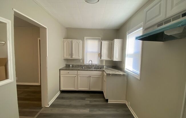 1424 Manss Ave | 3 BR 1 BA