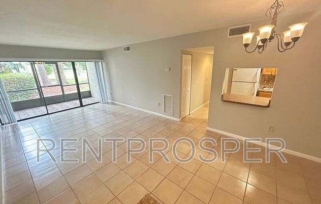 3234 S SEMORAN BLVD