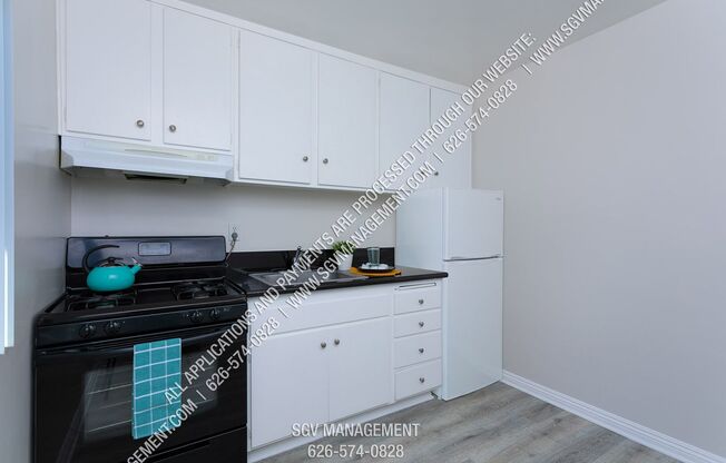 Studio, 1 bath, 444 sqft, $1,525, Unit 21