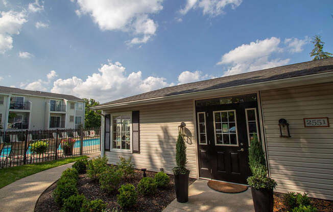 This is a picture of the Leasing Office at Deer Hill Apartments in Cincinnati, Ohio.