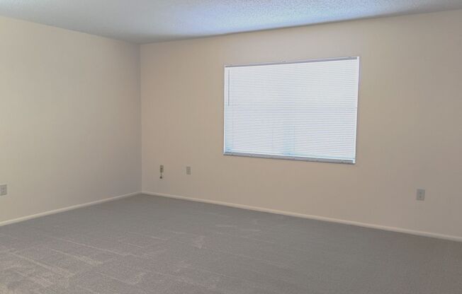Great location for spacious 2-bedroom apartment