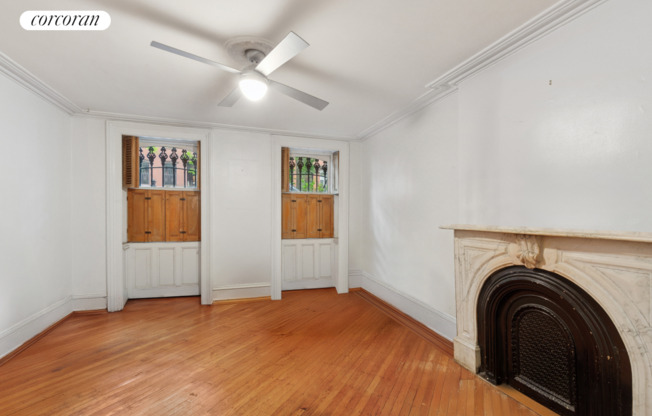 101 JAMES PL 1