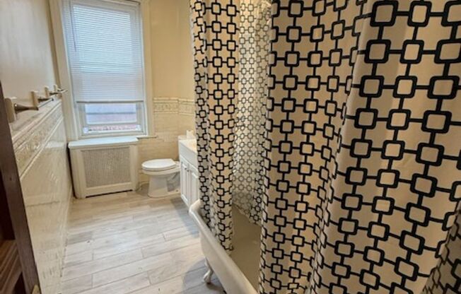 Studio Apartment Available Now