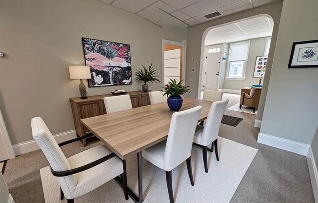 2 Bedroom 1 Bathroom in York!