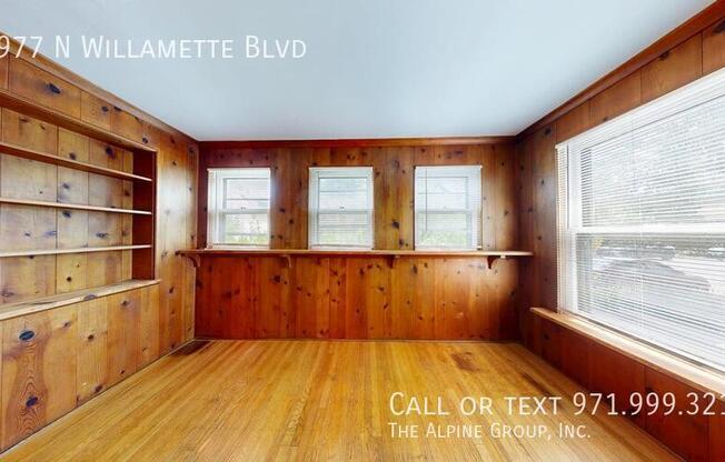 2977 N WILLAMETTE BLVD