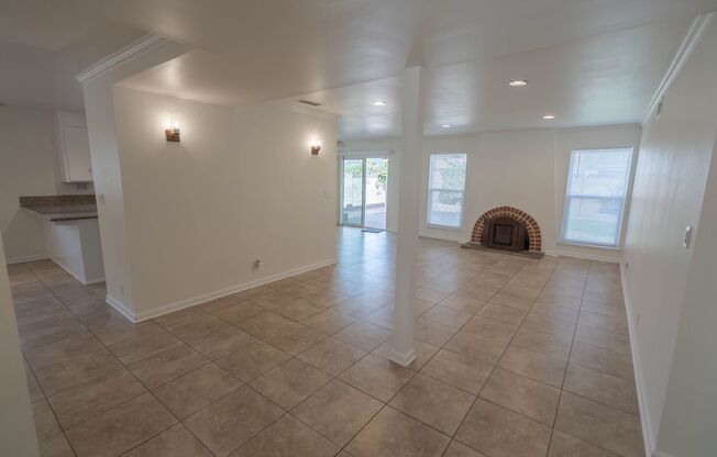 Single Story 3 Bedroom Home for Rent in Canyon Country!