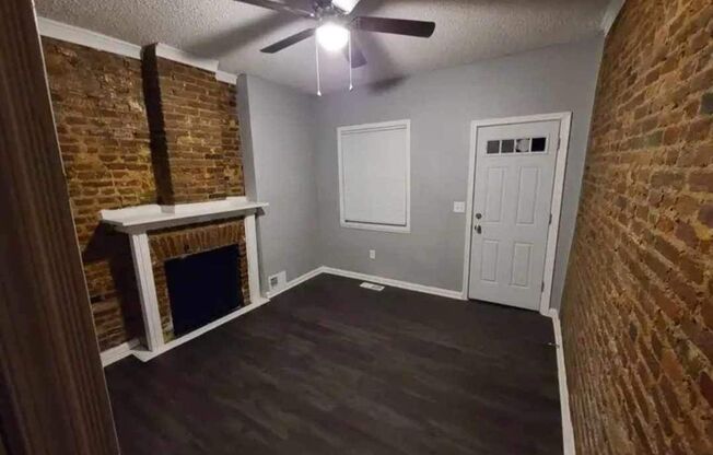 3 Bedroom 1 Bathroom Townhouse