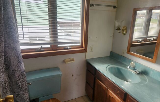 Studio, 1 bath, 500 sqft, $545, Unit #4