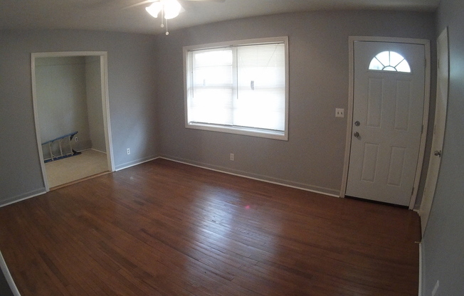 Move in Ready 3 bedroom!