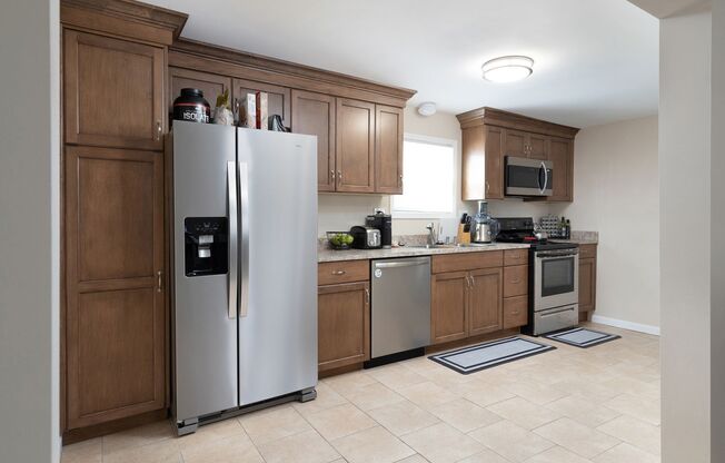 PRICE REDUCED !!!!.Must see to appreciate, 1782 Square foot 4 bedroom 2 bath colonial