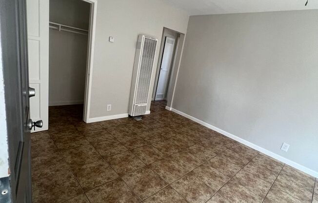 1 bed, 1 bath, $2,395, Unit 2a