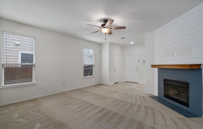 2950 E Old Settlers Blvd #37, Round Rock, Texas 78665