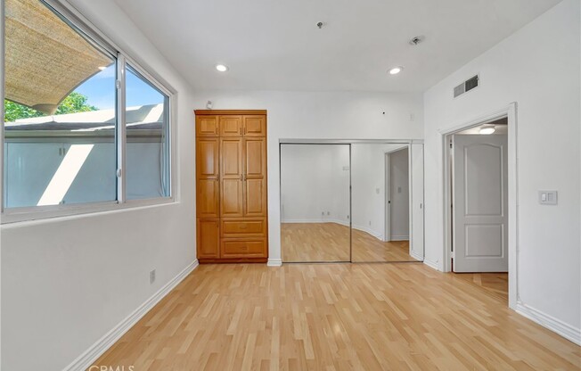 2 beds, 2 baths, 1,871 sqft, $5,000, Unit 305