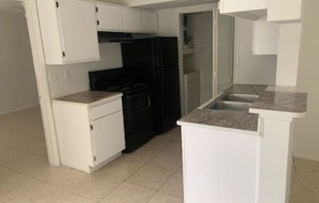 2 beds, 1 bath, $1,875