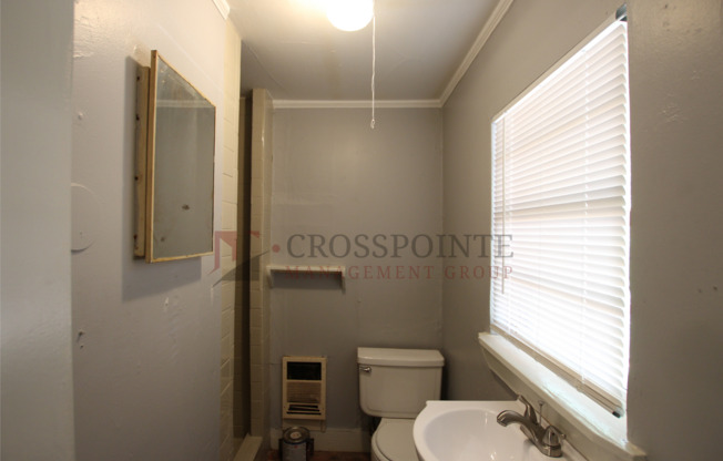 Studio, 1 bath, 350 sqft, $575, Unit C