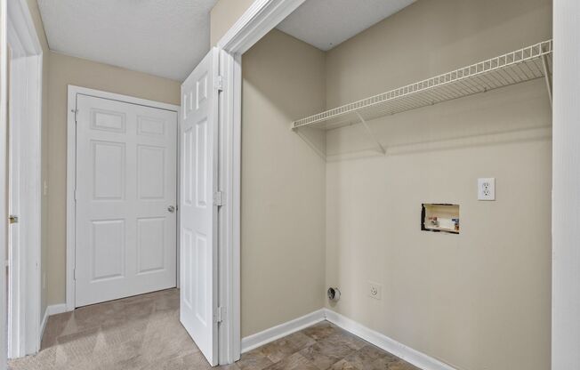 1 bed, 1 bath, $1,295, Unit 3687-C