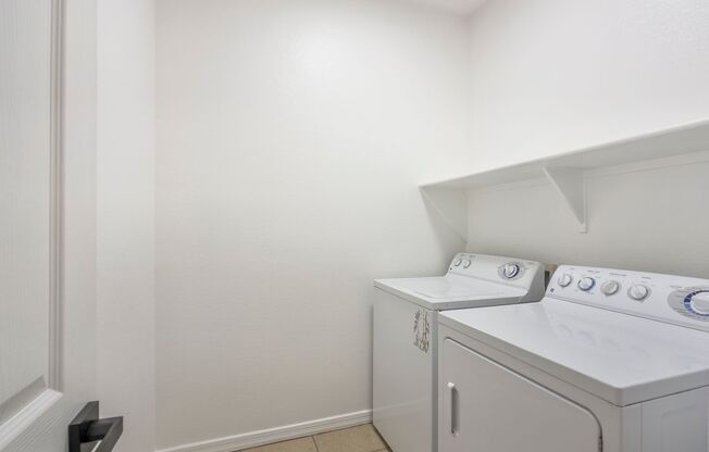 2 beds, 2 baths, 1,250 sqft, $1,695, Unit 209