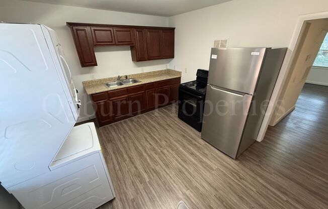 605014 - 233 N. SUNSET DRIVE