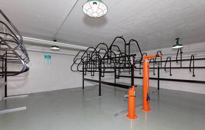 2 beds, 1 bath, 750 sqft, $2,495, Unit 101