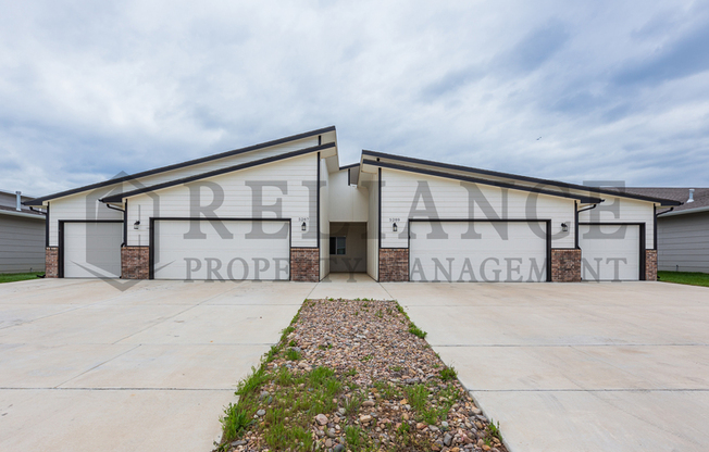 5287 N TOBEN CT