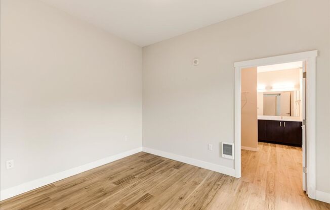 3 beds, 2 baths, 1,177 sqft, $2,349, Unit E340