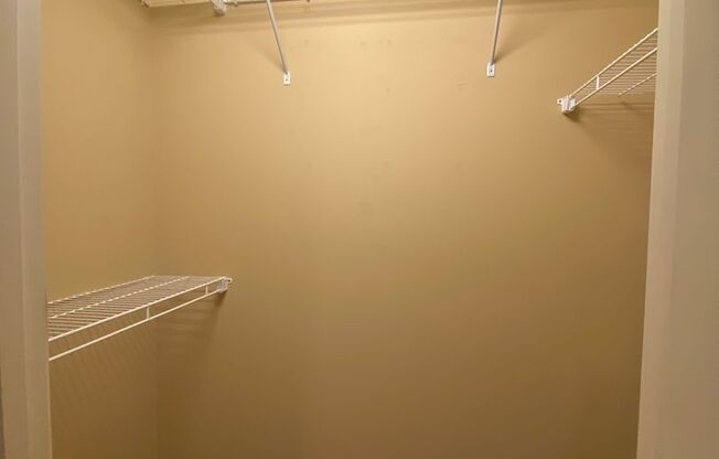 2 beds, 2.5 baths, 1,115 sqft, $1,055, Unit 030