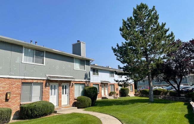 2 beds, 1.5 baths, 1,052 sqft, $1,599, Unit 1497A