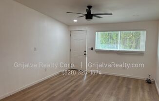 3 beds, 1 bath, 1,083 sqft, $1,500, Unit 2924